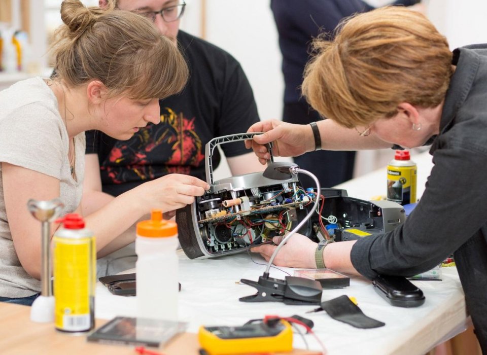 Le Repair Café à Maison blanche 